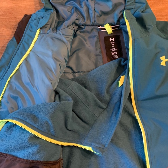 Boys Under Armour Coat Medium - Picture 2 of 2